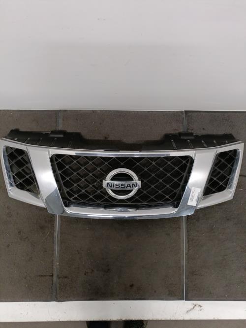 Image Calandre - NISSAN PATHFINDER 2