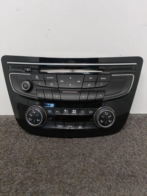 Image Commande chauffage - PEUGEOT 508 1