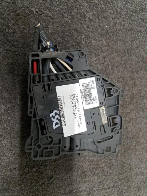 Image Porte fusible - CITROEN DS3
