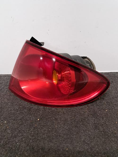 Image Feu arriere principal droit (feux) - SEAT TOLEDO 3