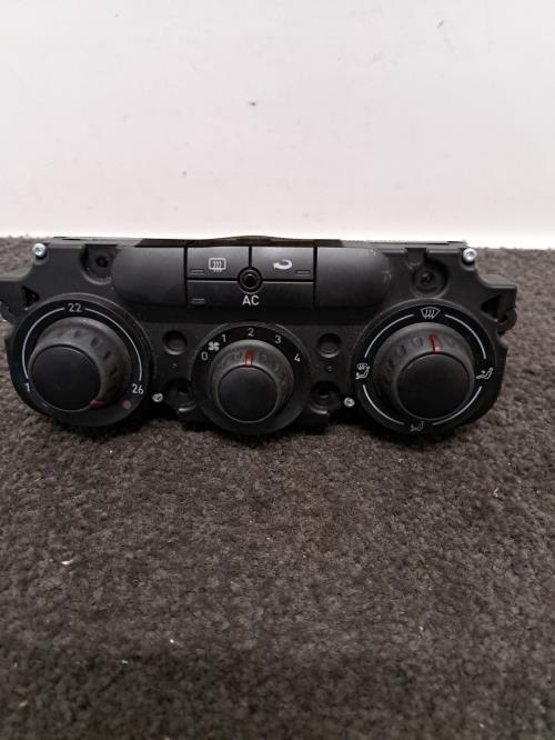Image Commande chauffage - SEAT TOLEDO 3