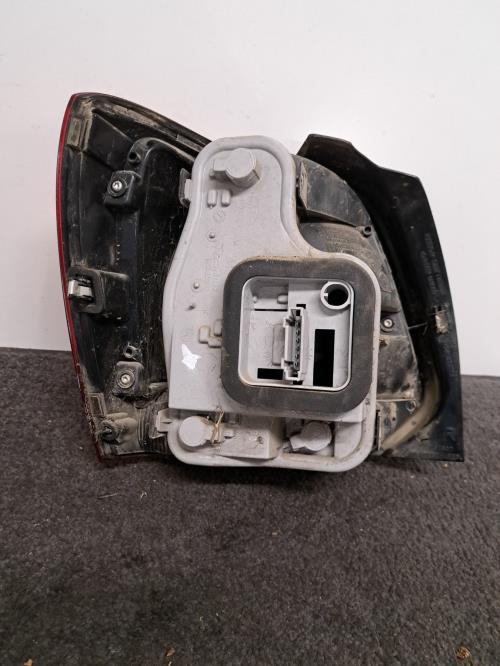Image Feu arriere principal droit (feux) - VOLKSWAGEN POLO 5