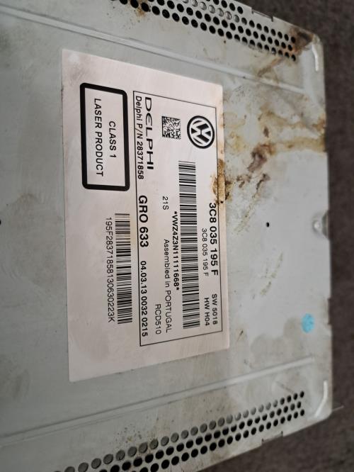 Image Autoradio d'origine - VOLKSWAGEN POLO 5