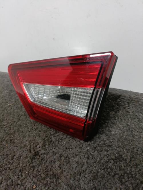 Image Feu arriere secondaire droit (feux) - RENAULT CLIO 4