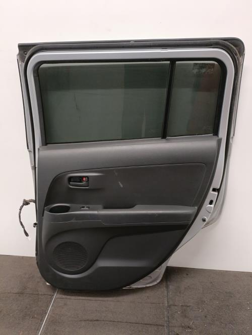 Image Porte arriere droit - DAIHATSU MATERIA