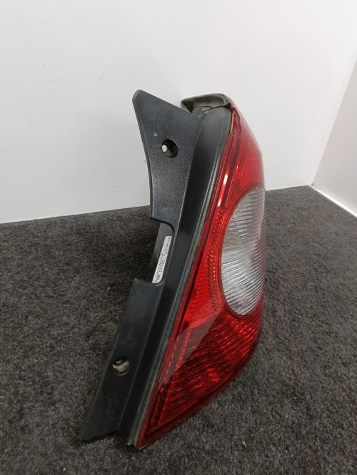Image Feu arriere principal droit (feux) - OPEL ANTARA