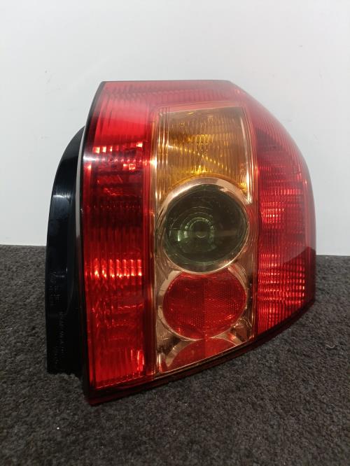 Image Feu arriere principal droit (feux) - TOYOTA COROLLA 10