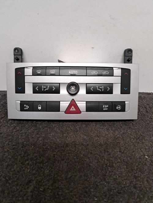 Image Commande chauffage - PEUGEOT 407