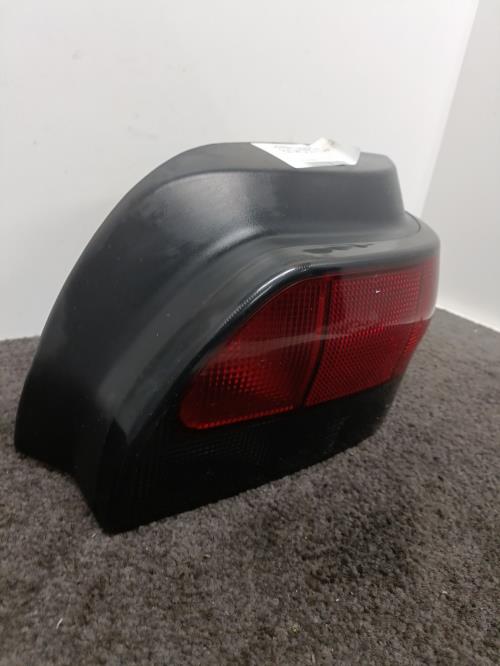 Image Feu arriere principal droit (feux) - RENAULT CLIO 1