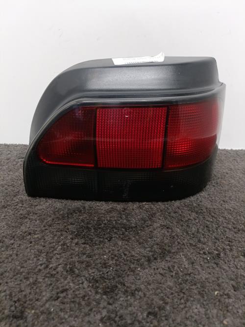 Image Feu arriere principal droit (feux) - RENAULT CLIO 1
