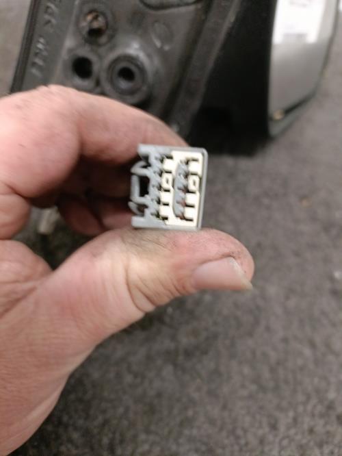 Image Retroviseur droit - FORD C-MAX 1