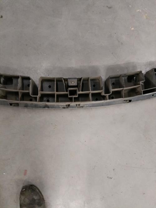 Image Renfort pare choc arriere (traverse) - RENAULT LAGUNA 3