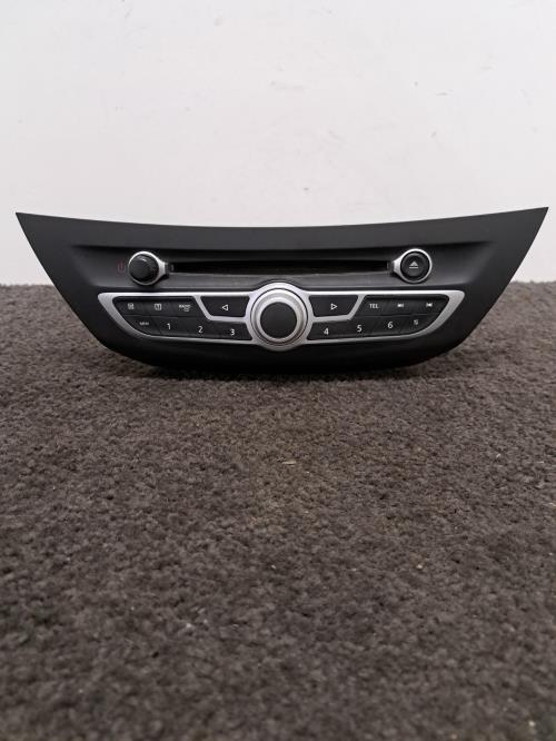 Image Autoradio d'origine - RENAULT LAGUNA 3