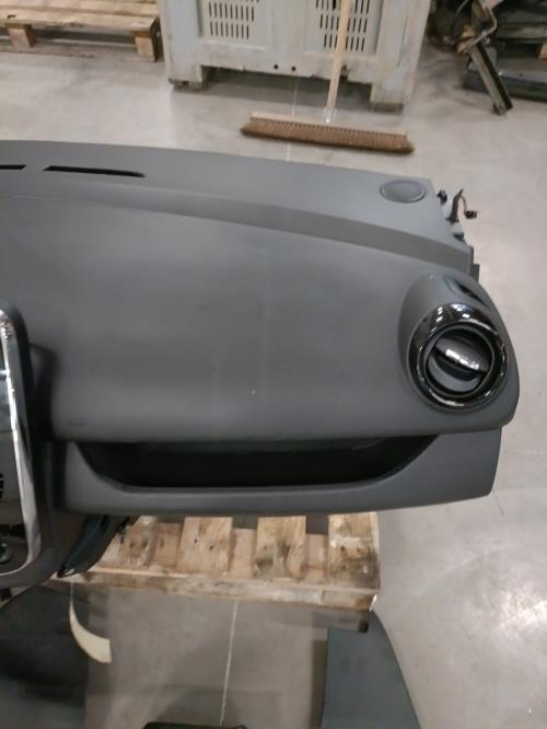 Image Planche de bord complete - RENAULT CLIO 4