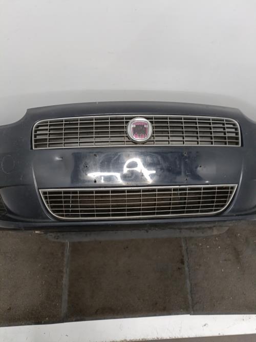 Image Pare choc avant - FIAT GRANDE PUNTO