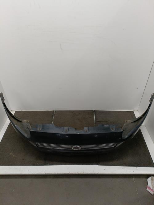 Image Pare choc avant - FIAT GRANDE PUNTO
