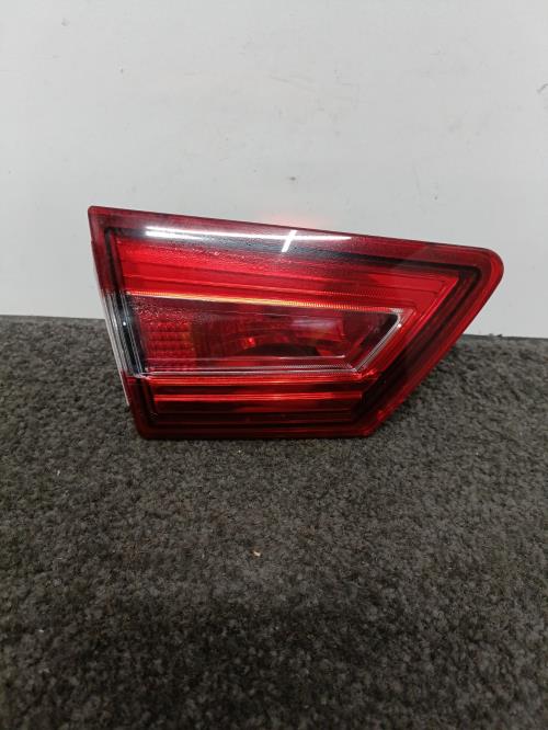 Image Feu arriere secondaire gauche (feux) - RENAULT CLIO 4