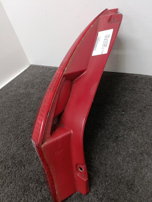 Image Feu arriere principal gauche (feux) - FORD FIESTA 6