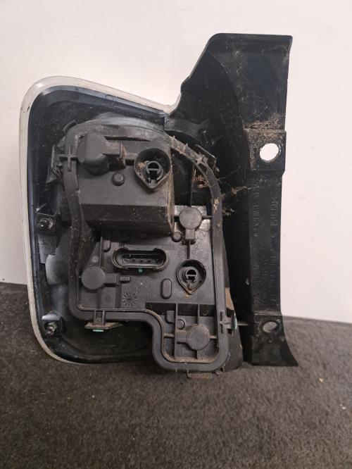Image Feu arriere principal droit (feux) - FIAT 500 2