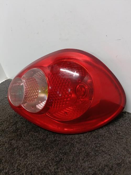 Image Feu arriere principal droit (feux) - TOYOTA AYGO 1