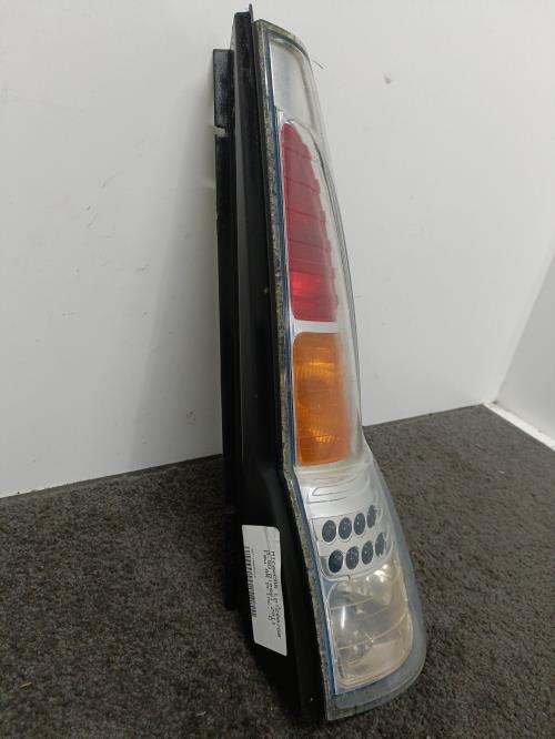 Image Feu arriere principal droit (feux) - MICROCAR M.GO