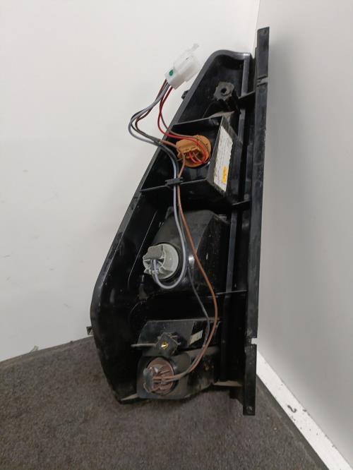 Image Feu arriere principal droit (feux) - MICROCAR M.GO
