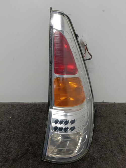 Image Feu arriere principal droit (feux) - MICROCAR M.GO