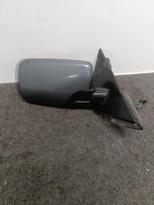 Image Feu arriere principal droit (feux) - BMW SERIE 3 E46