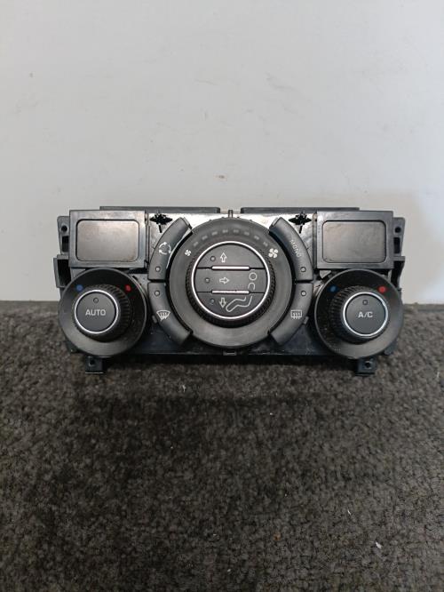 Image Commande chauffage - PEUGEOT 308 1