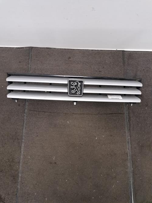 Image Calandre - PEUGEOT 309