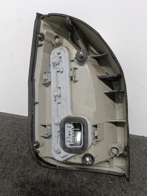 Image Feu arriere principal droit (feux) - OPEL ZAFIRA A