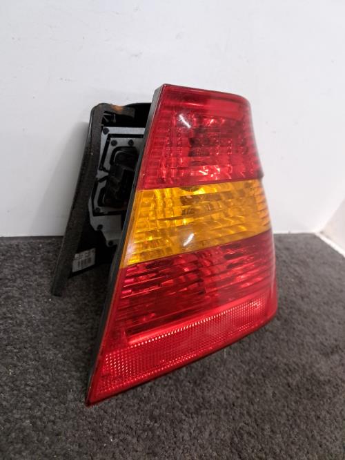 Image Feu arriere principal droit (feux) - BMW SERIE 3 E46