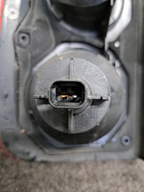 Image Feu arriere principal droit (feux) - LAND ROVER FREELANDER 1