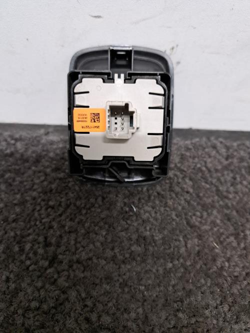 Image Interrupteur de leve vitre avant gauche - SMART FORTWO 3
