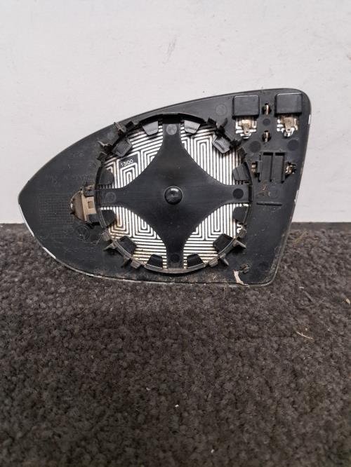 Image Glace retroviseur droit - VOLKSWAGEN GOLF 7
