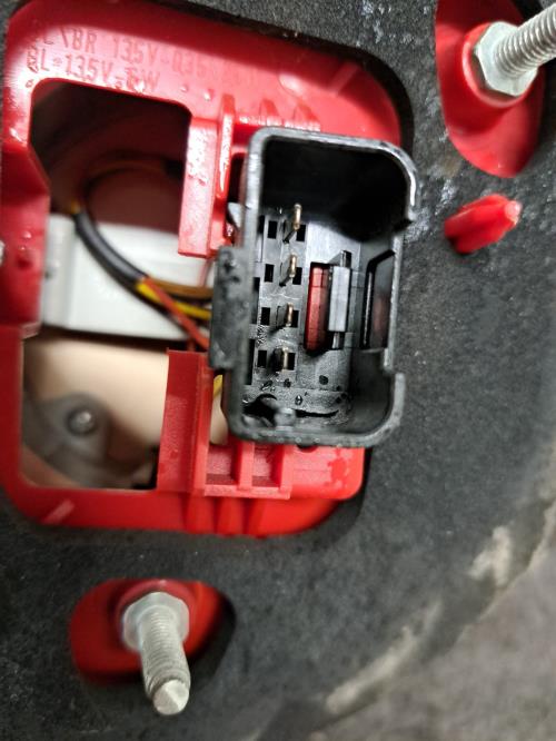Image Feu arriere principal droit (feux) - VOLKSWAGEN PASSAT 5