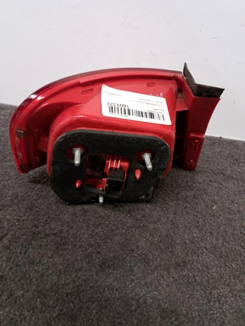 Image Feu arriere principal droit (feux) - VOLKSWAGEN PASSAT 5