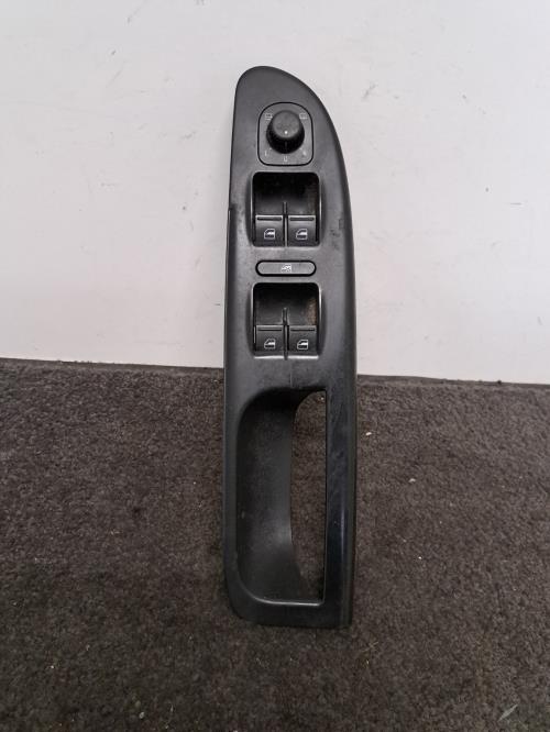 Image Interrupteur de leve vitre avant gauche - VOLKSWAGEN PASSAT 5