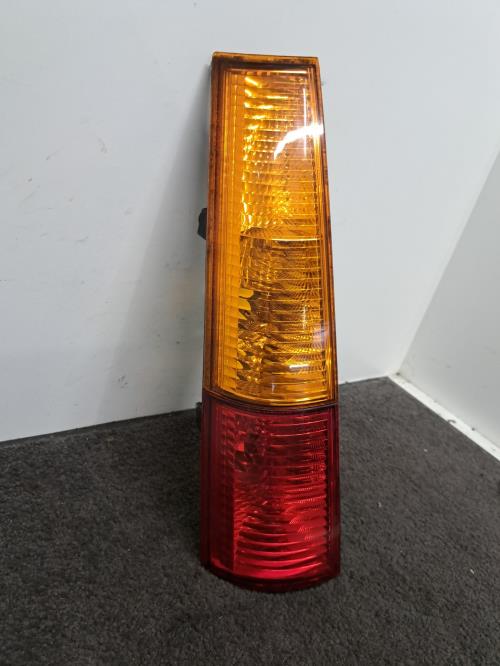 Image Feu arriere principal gauche (feux) - SUZUKI IGNIS 2