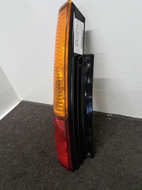 Image Feu arriere principal gauche (feux) - SUZUKI IGNIS 2