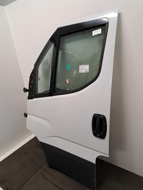 Image Porte avant gauche - IVECO DAILY 6