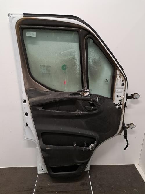Image Porte avant gauche - IVECO DAILY 6