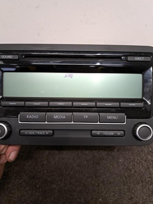Image Autoradio d'origine - VOLKSWAGEN POLO 5