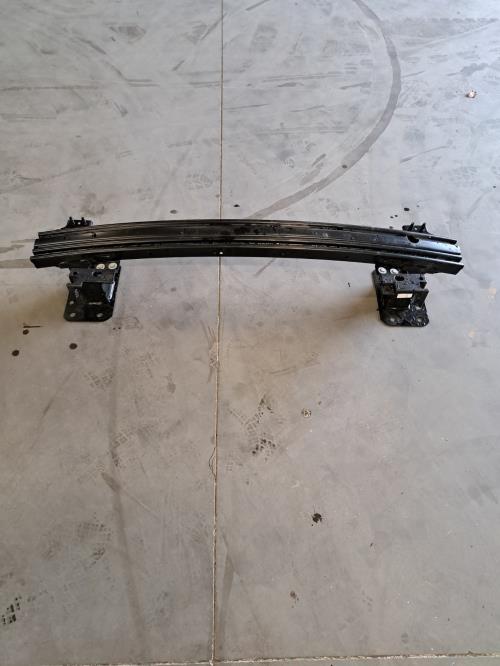 Image Renfort pare choc avant (traverse) - RENAULT MEGANE 5