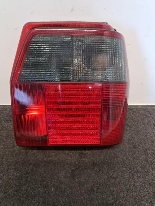 Image Feu arriere principal droit (feux) - FIAT UNO