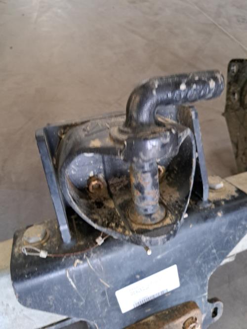 Image Attelage (boule de remorquage) - RENAULT MASTER 3