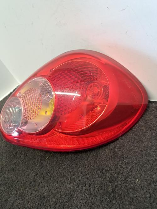 Image Feu arriere principal droit (feux) - TOYOTA AYGO 1