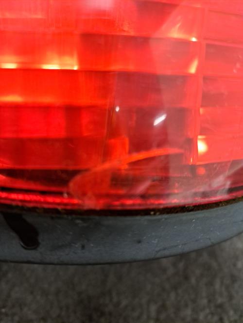 Image Feu arriere principal gauche (feux) - RENAULT LAGUNA 1