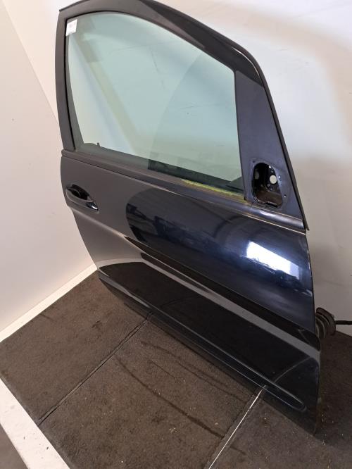 Image Porte avant droit - MERCEDES CLASSE B 245