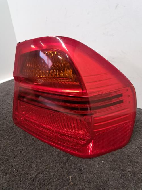 Image Feu arriere principal droit (feux) - BMW SERIE 3 E90